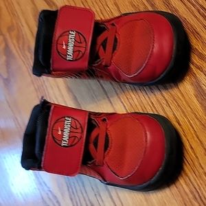 Toddler Nike red sneakers. Size 7C